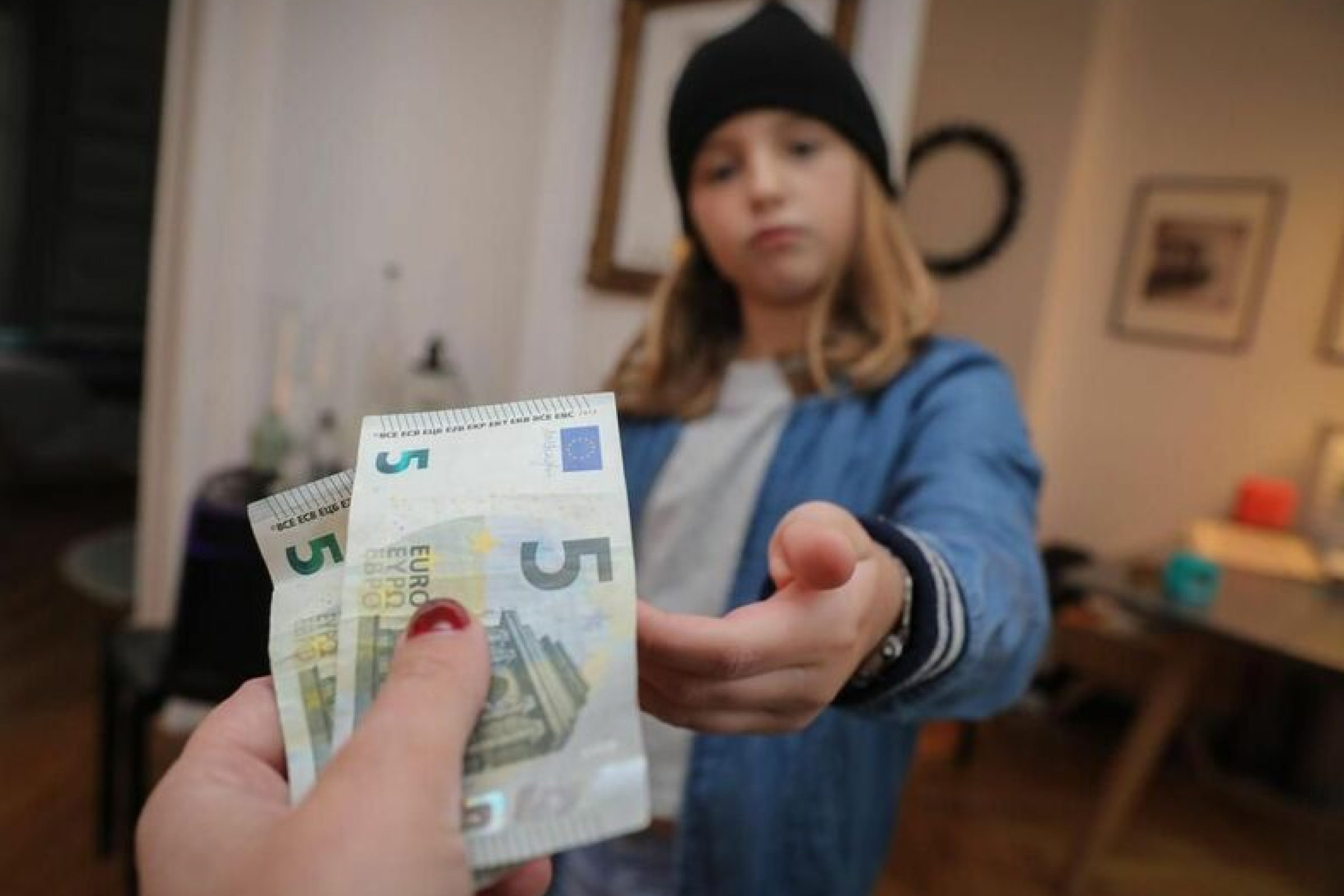 Combien les ados reçoivent-ils d'argent de poche en France ?