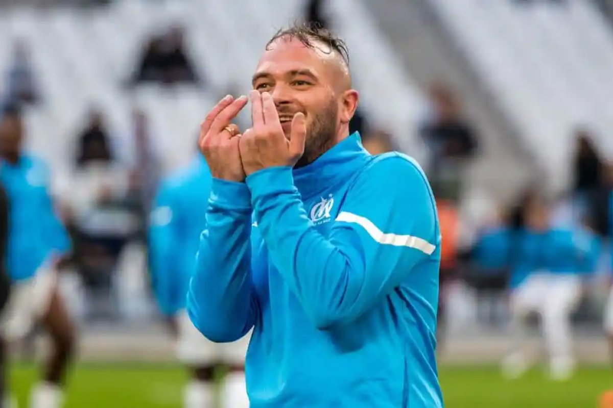 Restez dans le coup : voici les tubes qui rythment l'été de votre ado 🎶